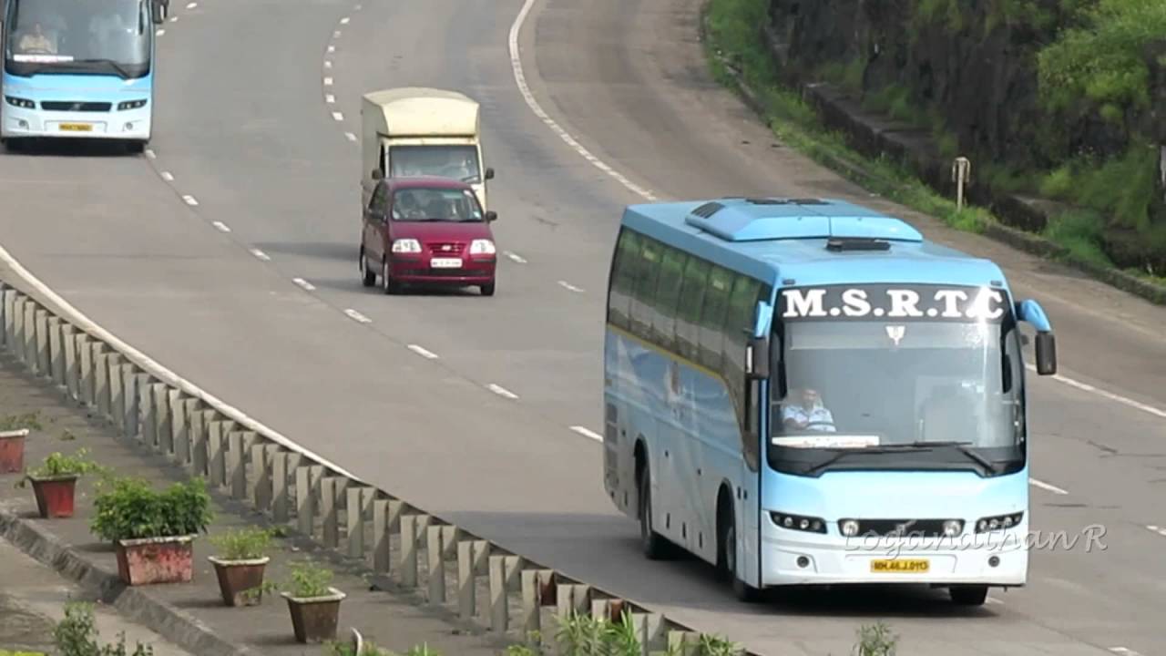 Copy of MSRTC Vs MSRTC bus in Expressway