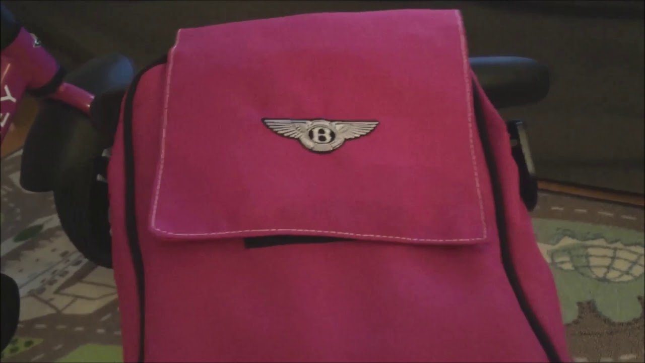 Assembling a Bentley Trike stroller blogger demonstration