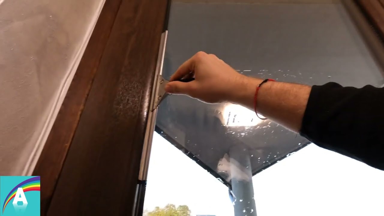 1.COME PULIRE VETRI SENZA ALONI