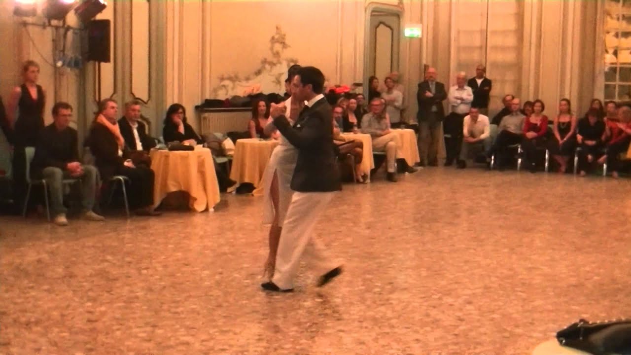 Lucas Ameijeiras Yanina Bassi El Fueye Tango Club