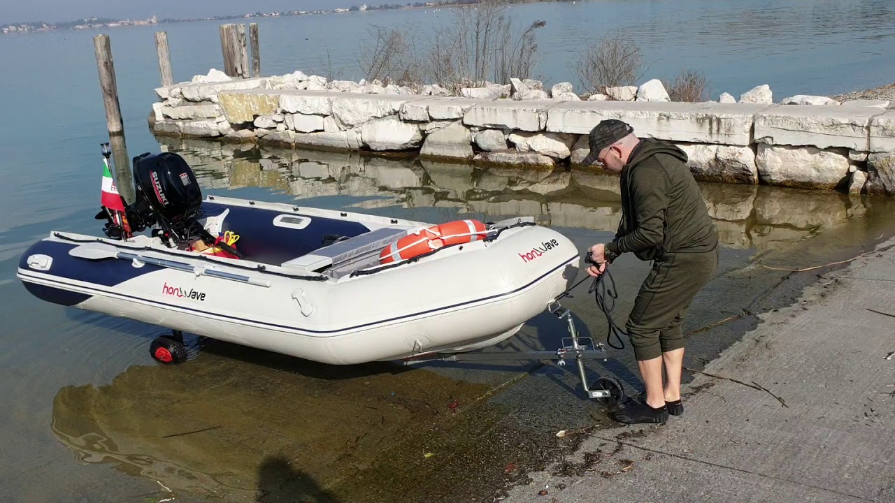 Varo Honwave T38IE con Suzuki 9.9
