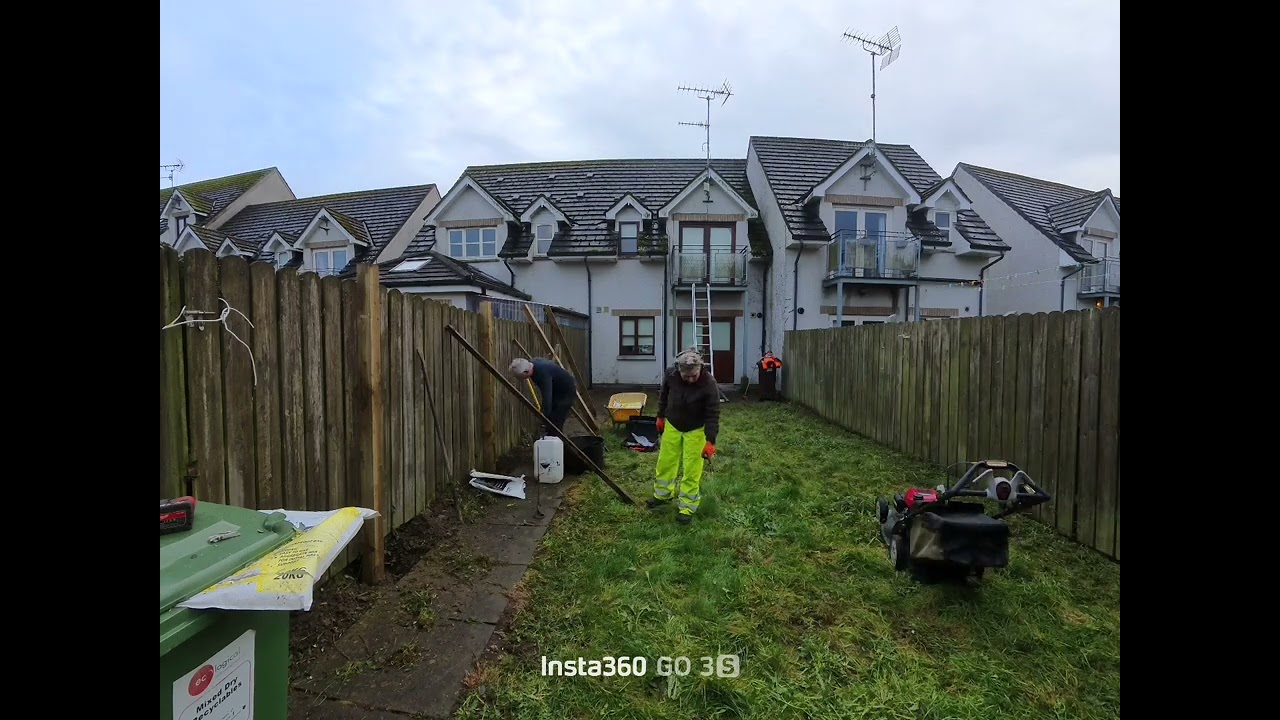 Garden  Tidy/  powerhosing/  gutters cleaned/  fencing supported.