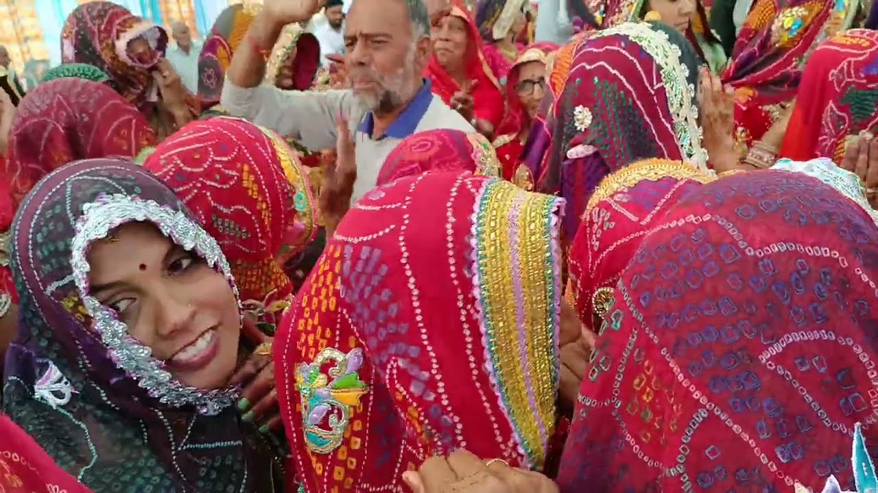 Rajasthani geet🥰 Aisa Geet Pahle Kabhi Nahin Suna hoga#lifeisbutadream #dancegenre 