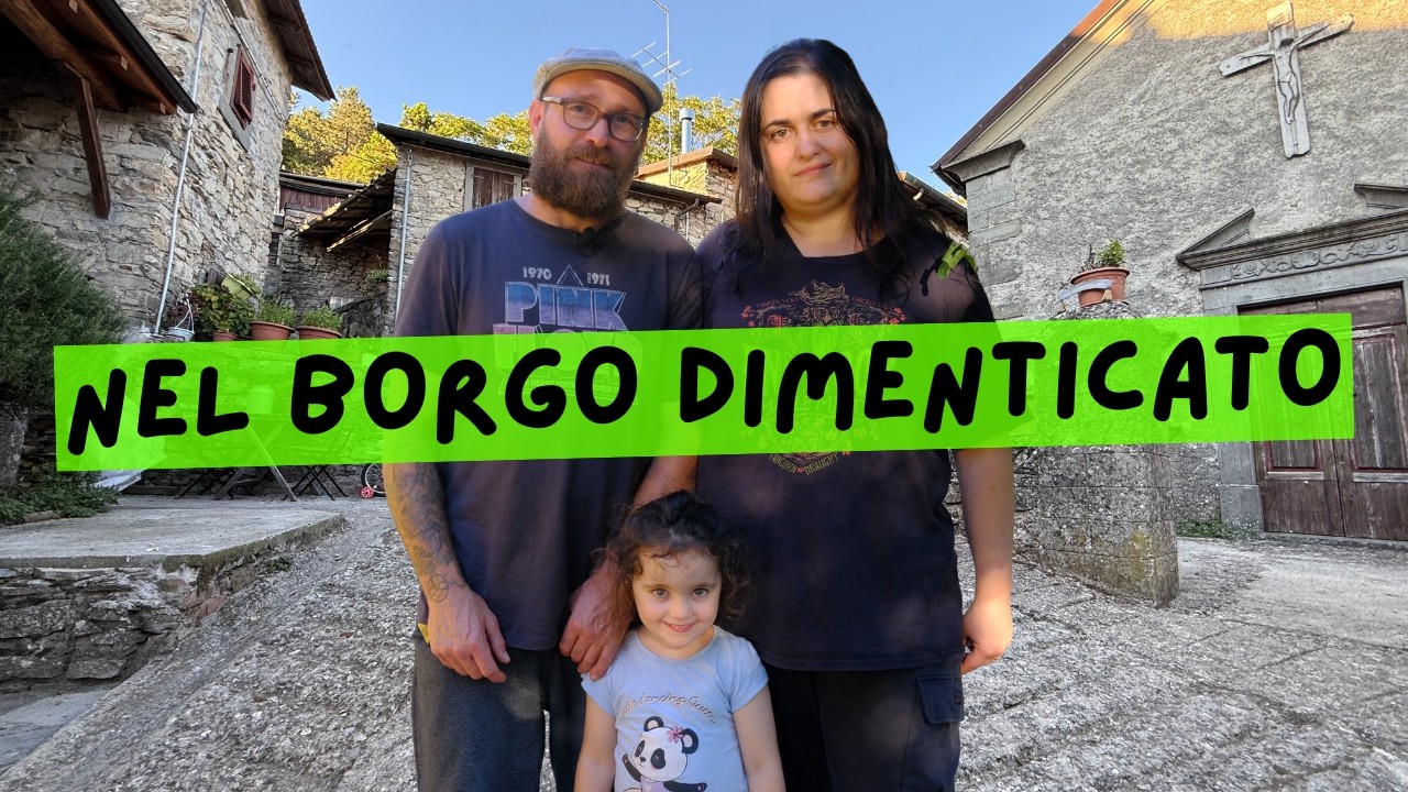 La famiglia che vive in un borgo abbandonato in montagna