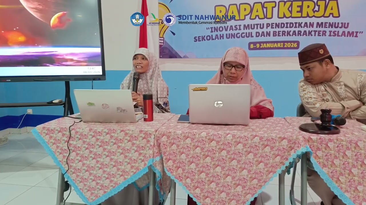 Rapat Kerja SDIT Bahwa Nur