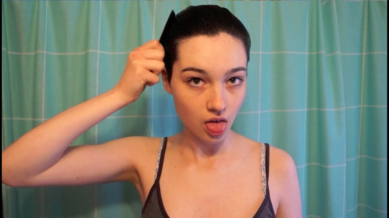 Short Hair Ideas: Slicked Back Hair for Girls