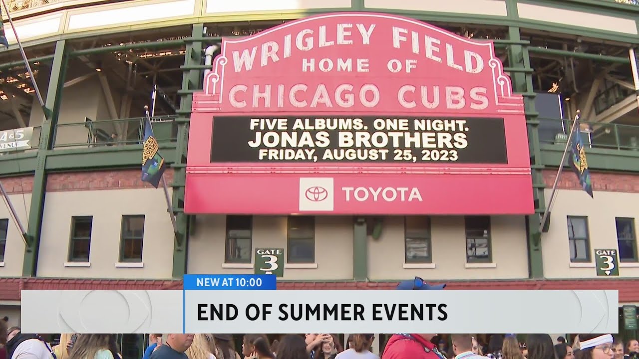 Chicagoans celebrate weekend with end of summer events