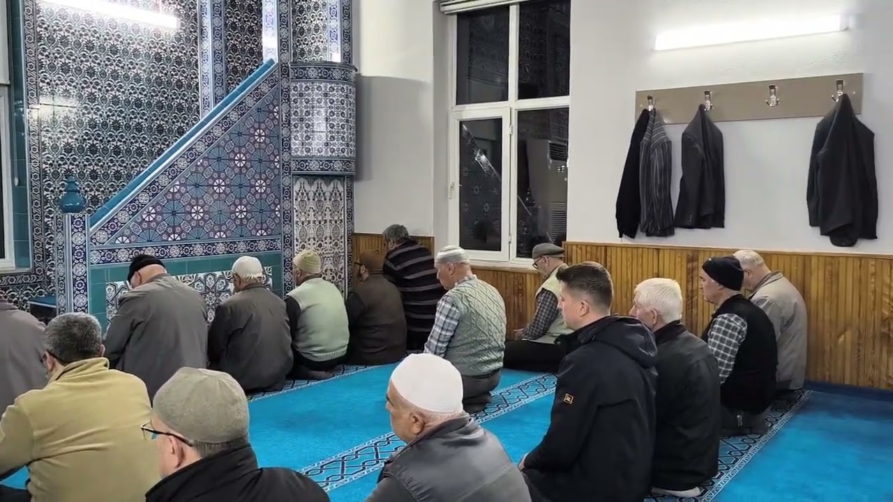 Medine'ye varamadım. Saruhanlı Yeni Camii. Hüseyin Güleç 