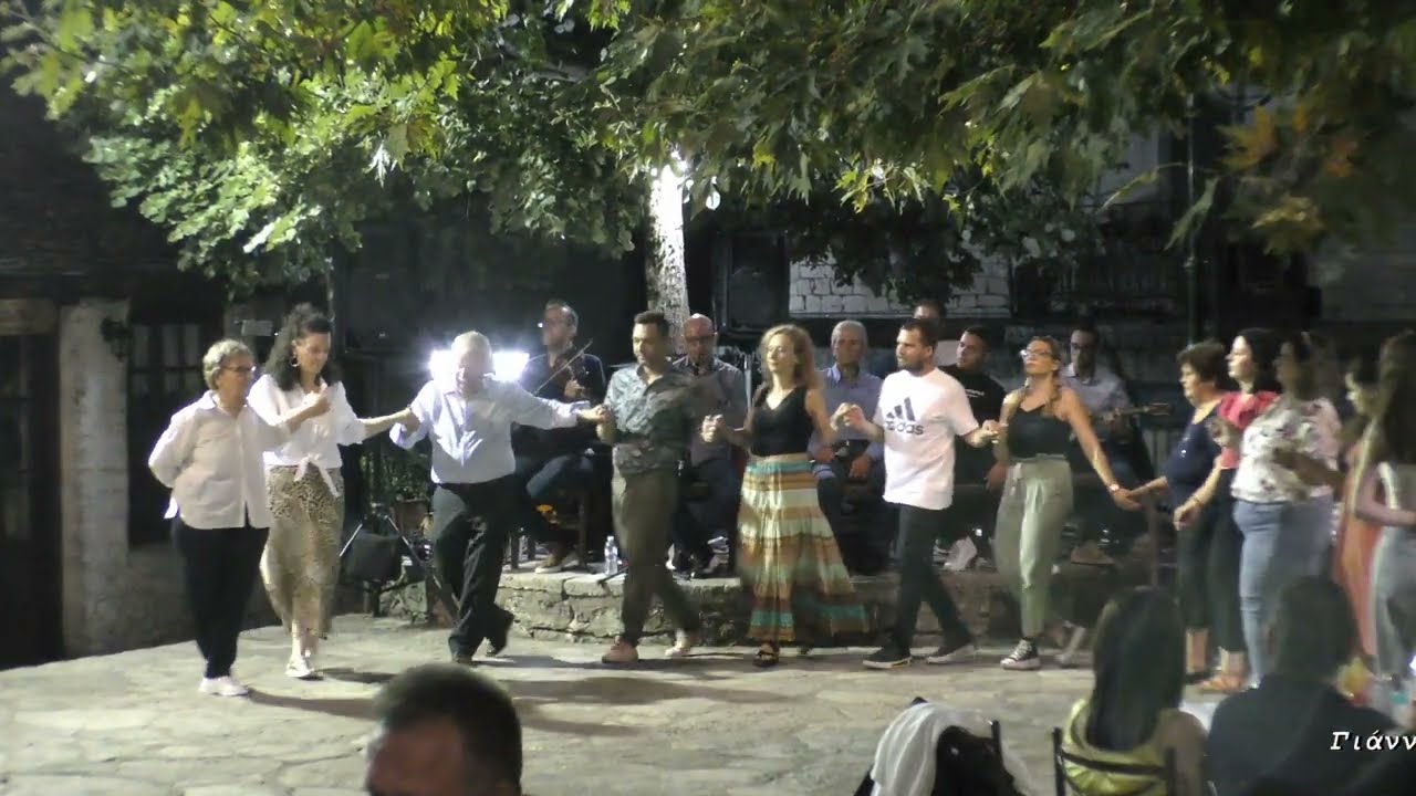 Γιάννη Κώστας-Ντούσι Γιάνλου-Λεβέντης είσαι μάτια μου