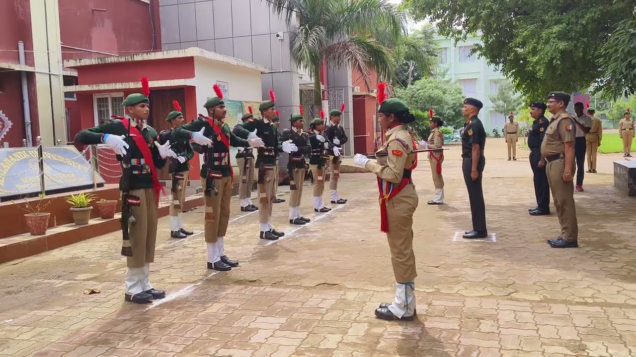 GUARD OF HONOUR TO HONOURABLE CO SIR (13 (0) BN NCC NBR ) KALAHANDI UNIVERSITY NCC ARMY WING ⚡