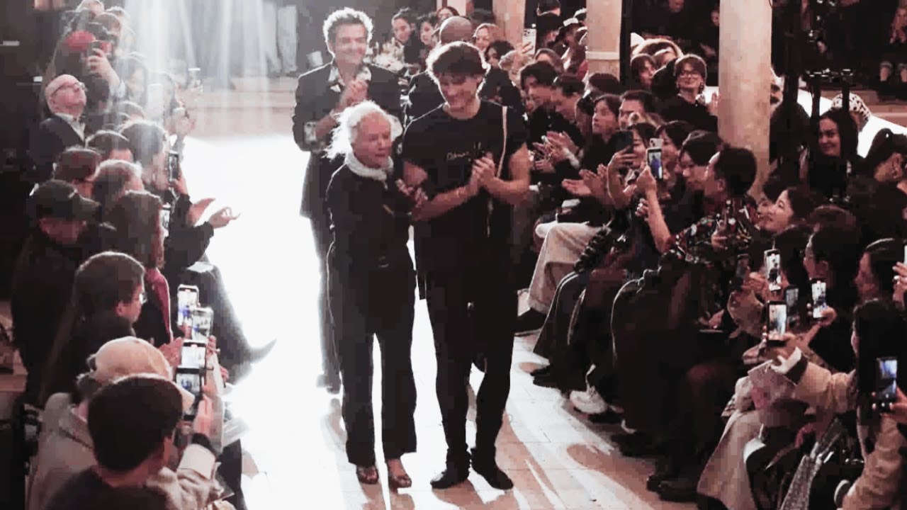 Agn&egrave;s b Women's Summer 2026 Ready-to-Wear Collection |&nbsp;50th Anniversary Runway SS26