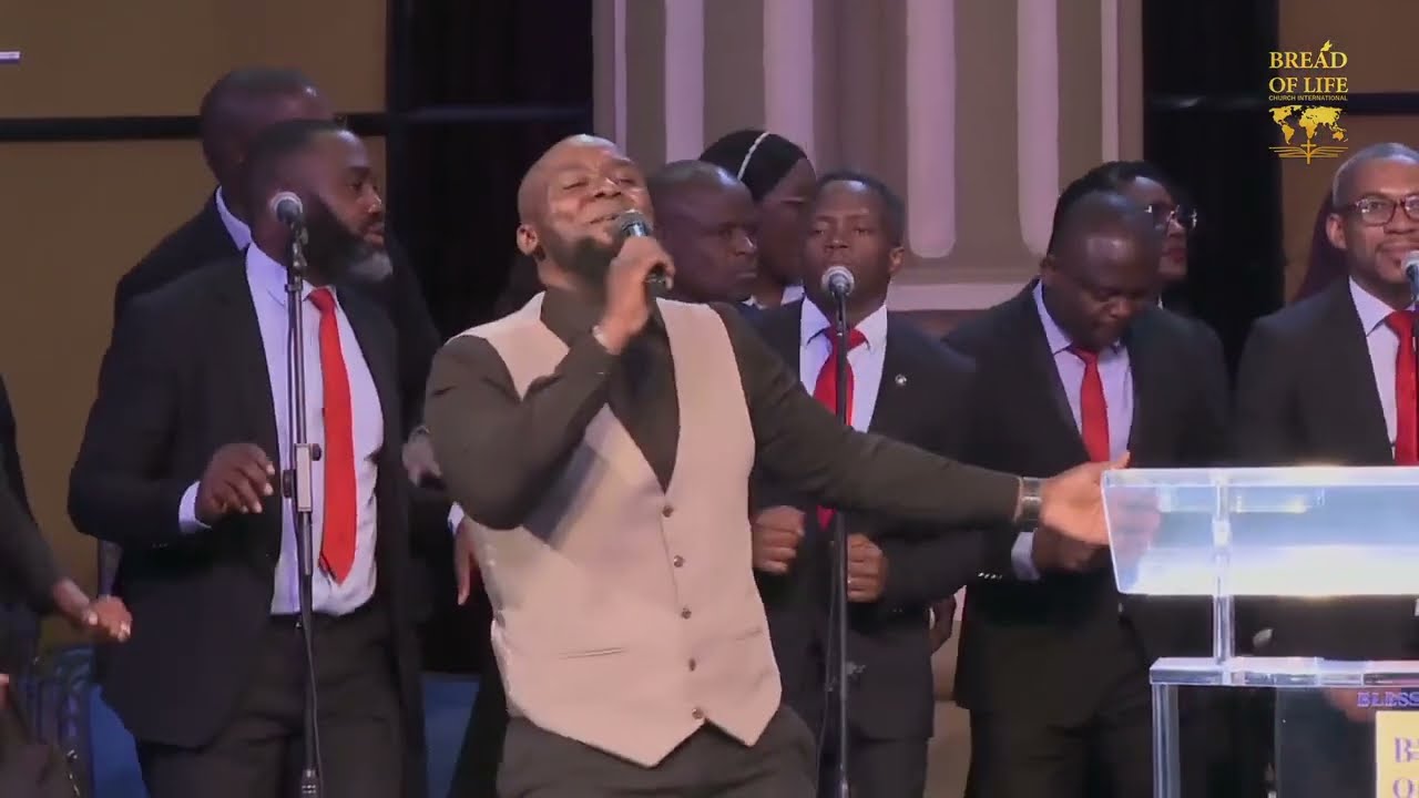Malibongwe (Moments of Praise) | Bread of Life Main Praise Team | Lead Singer Paul Sipho Khumalo