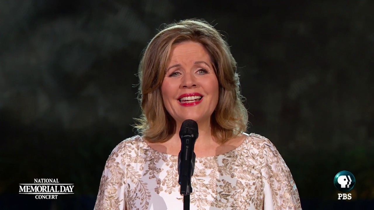 Renée Fleming Performs on the 2016 National Memorial Day Concert