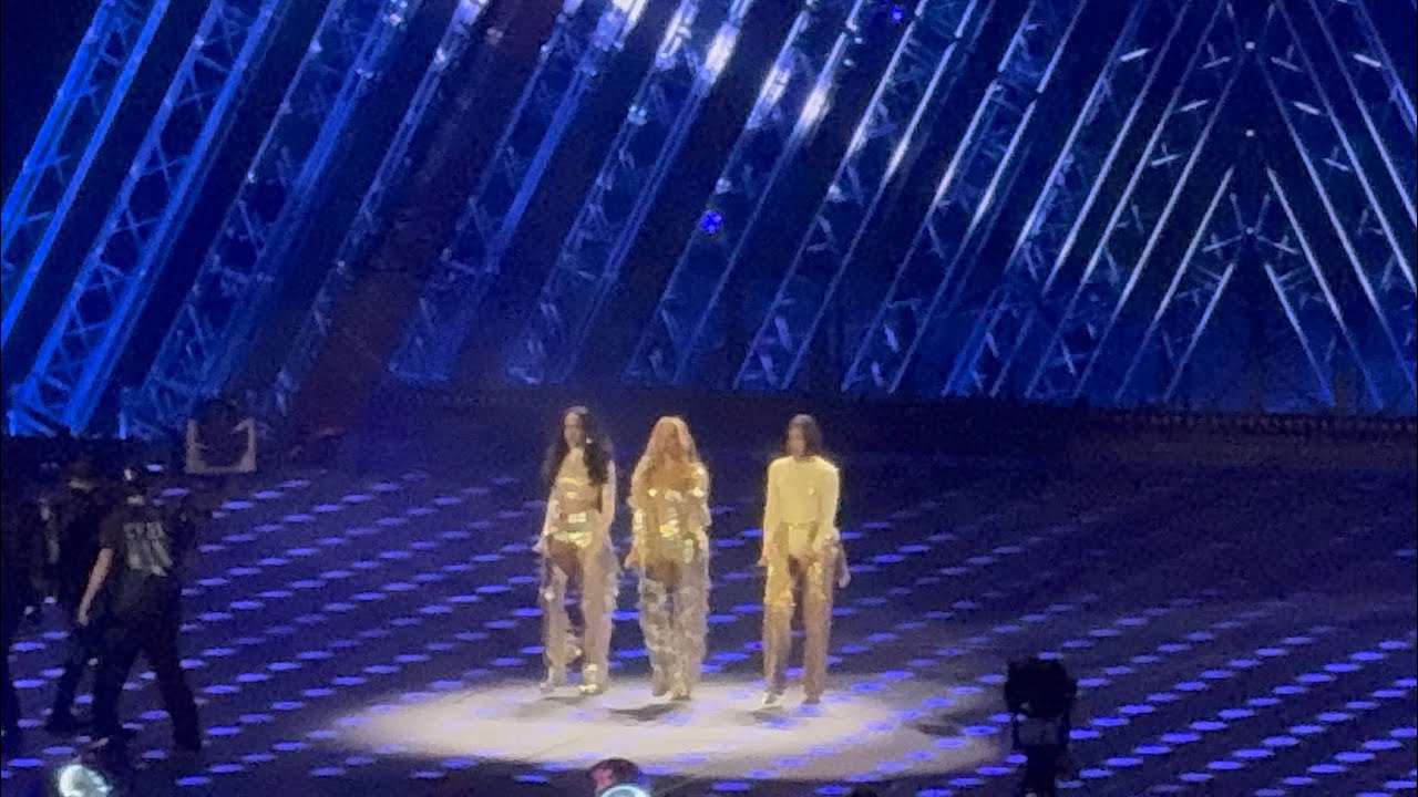 Beyonce : Cowboy Carter : Las Vegas - Final CCT Show (until my phone dies at DC reunion) : 7/26/2025