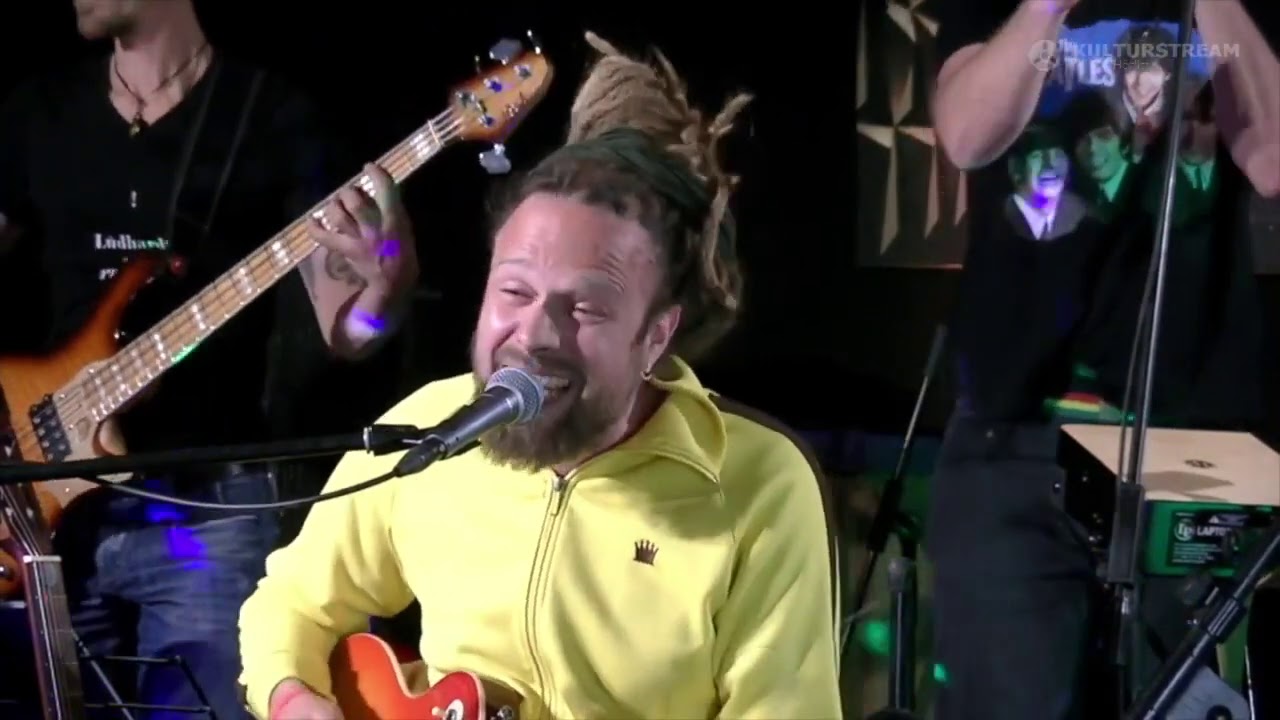 SMALL TOWN ARTISTS - Take it away (Livestream @ Studio H&ouml;rlitz 7.5.2020)