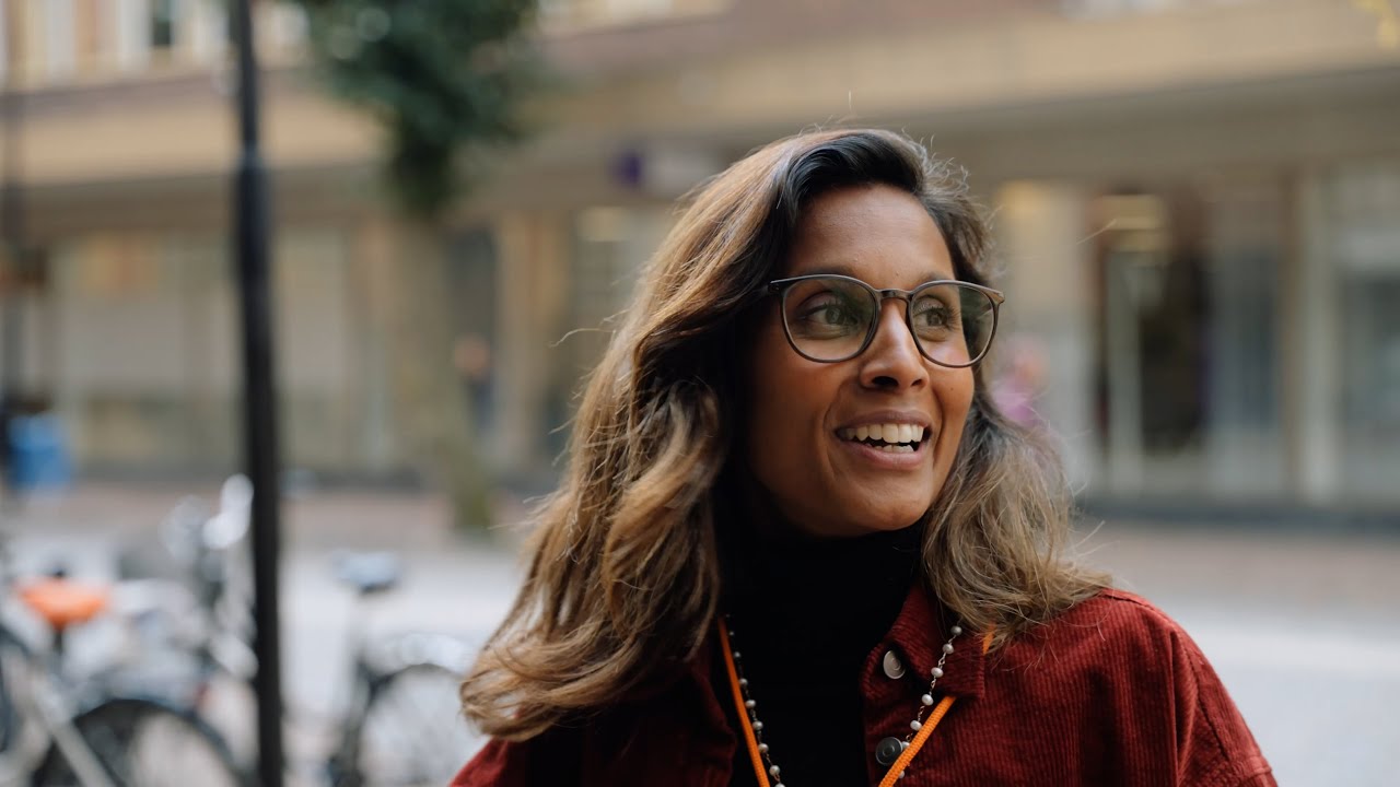 Sabina ber&auml;ttar om sitt Katrineholm