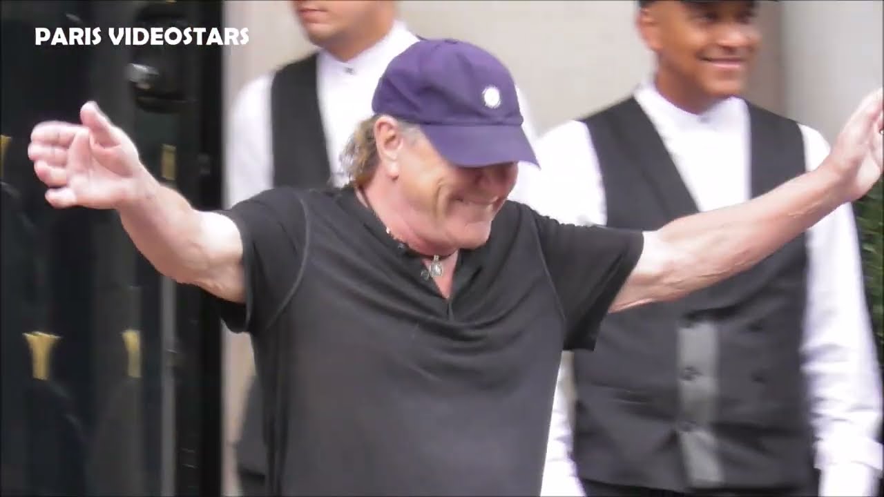 AC/DC Brian Johnson, Angus Young, Stevie Young, Matt Laug @ Paris 13 august 2025 before their show