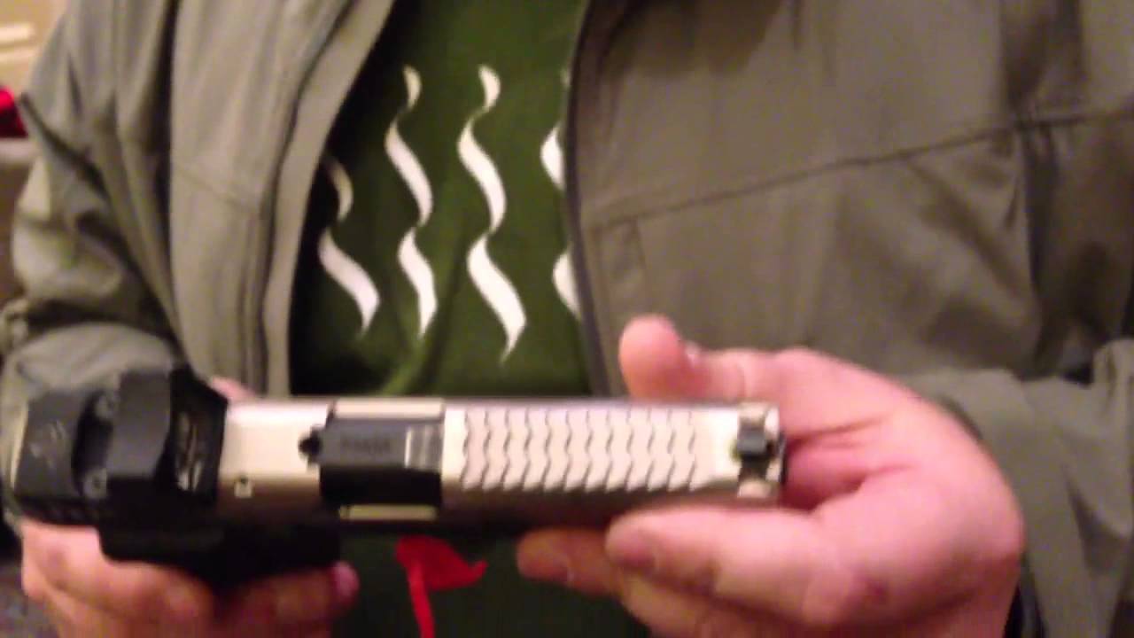 SHOT Show 2013: Custom M&P and Glock work from ATEi