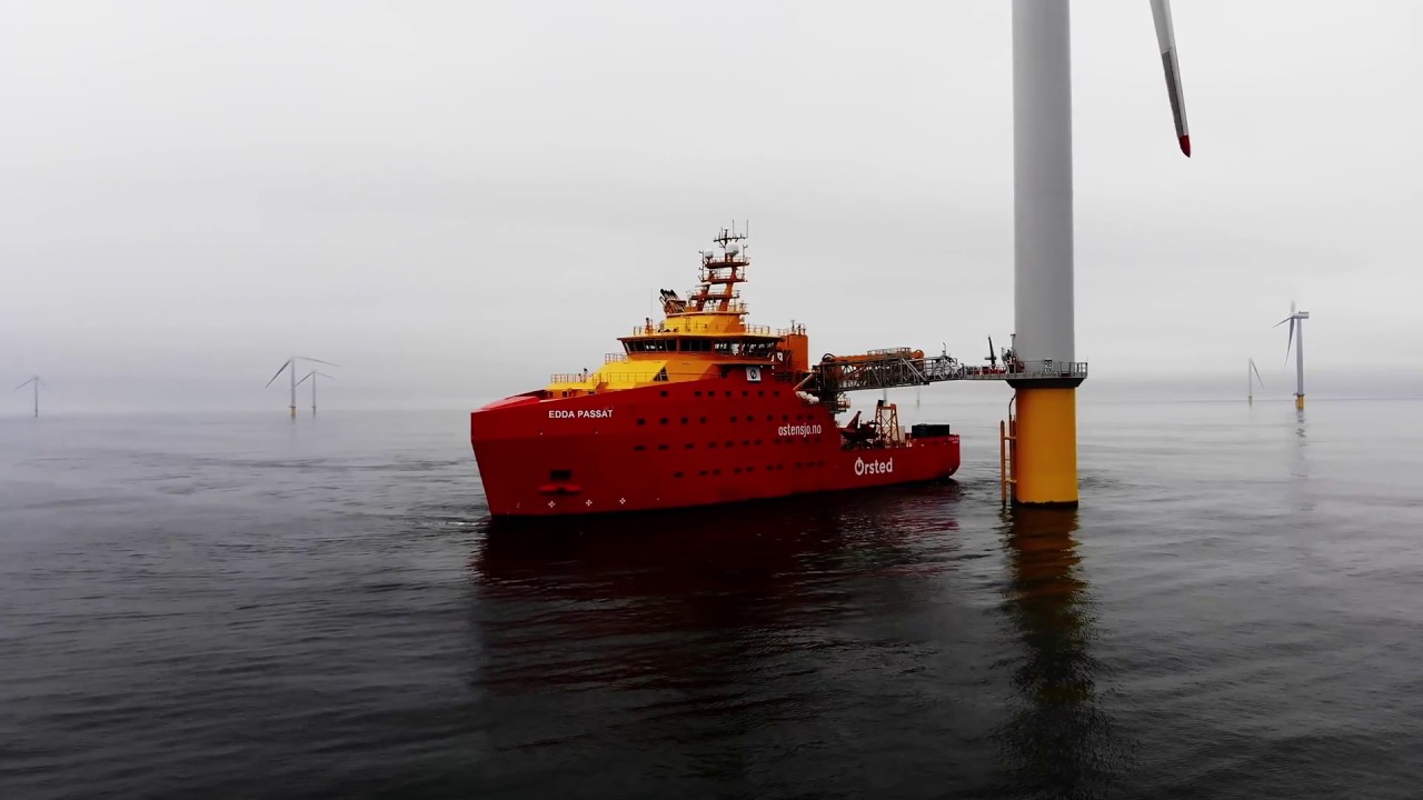 Offshore Windfarms - W2W SOV Edda Passat , Edda Wind