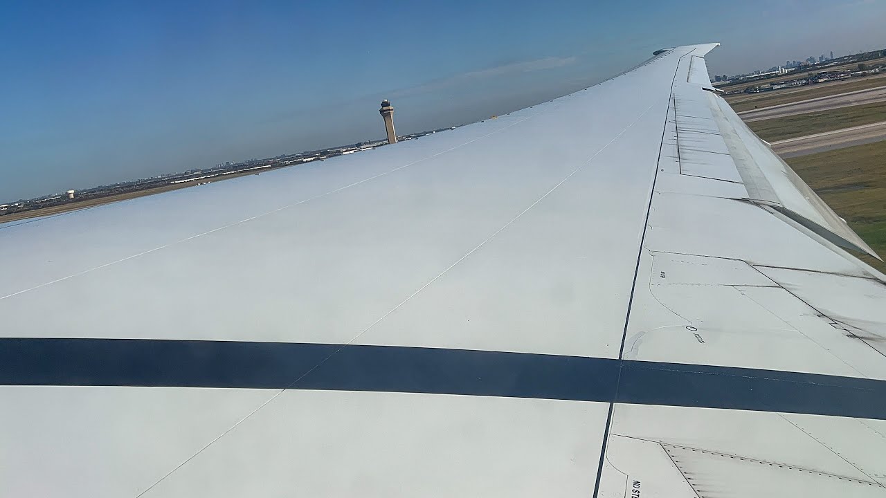POWERFUL American Airlines Boeing 777-323ER Very Short Takeoff & Climb From Dallas/ Ft. Worth ~ KDFW