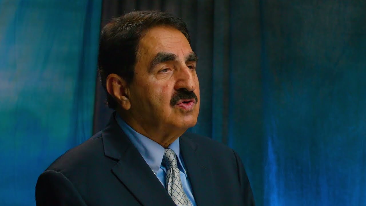2024 Outstanding Professor Award - Dr. Sadegh Davari
