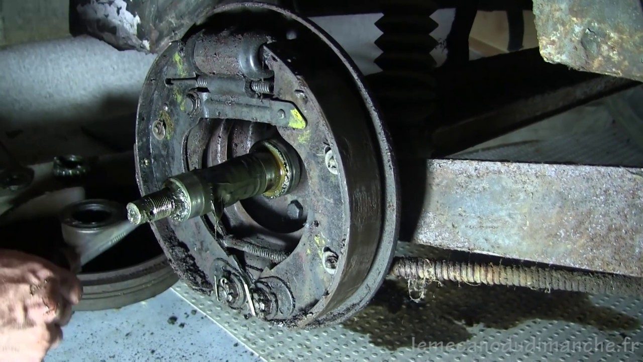 Tutoriel Traction #23 Démontage freins AR