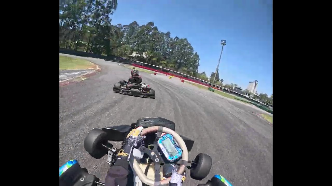 F4 aldeia