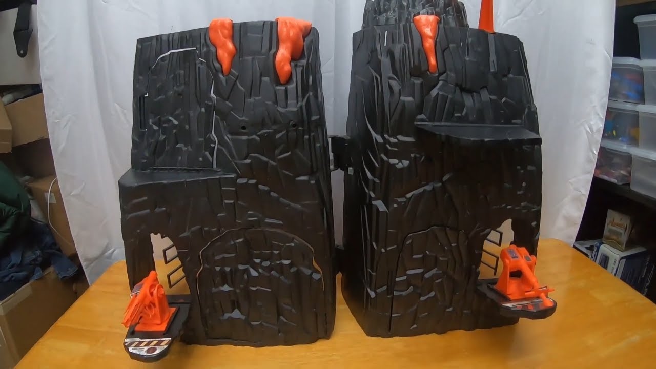 Power Lords Volcan Rock Playset Review! Rare Vintage 1980s Toys!