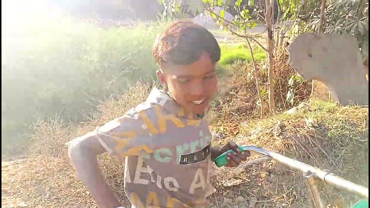 Ajj Gaya Paisa Lene Apne Bhaiya Ke Paas !! अपने  भैया के पास जो डिलीवरी का काम करते हैं
