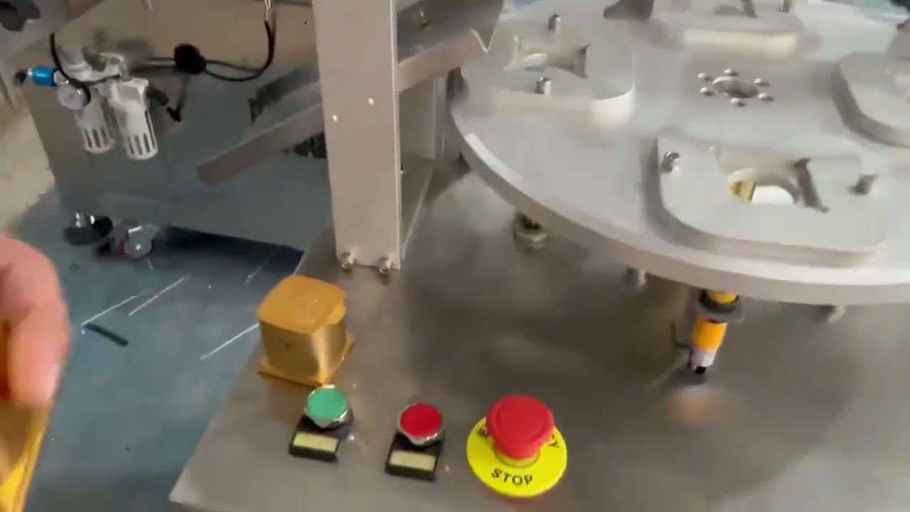 Small can tea packaging machine