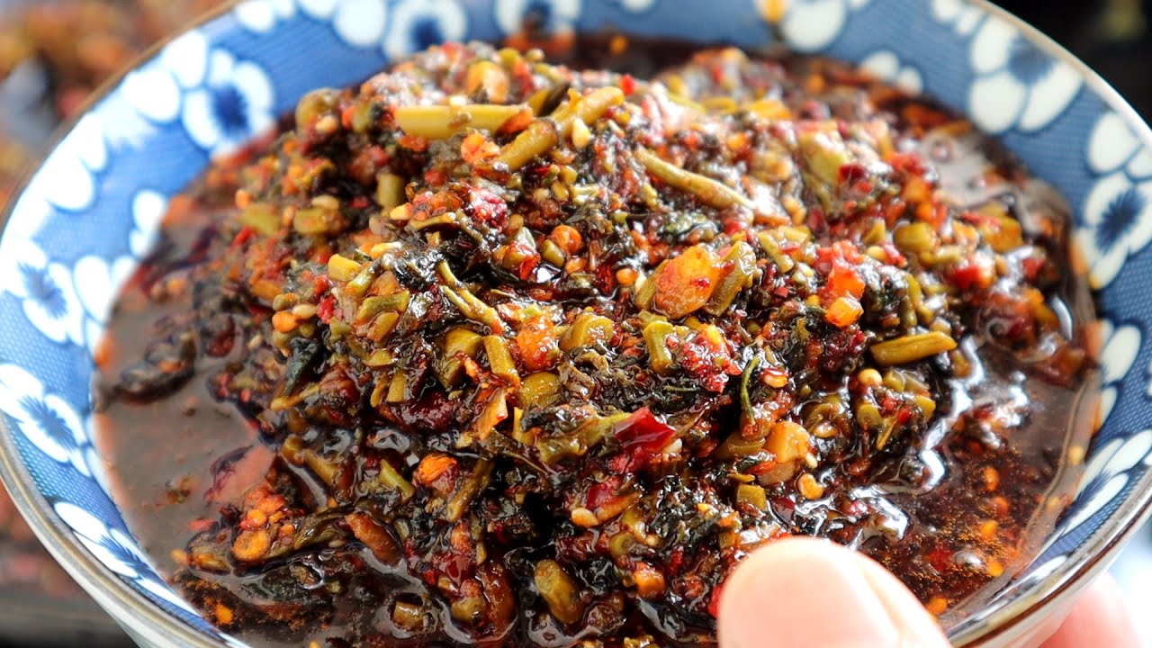 教你在家做香椿醬，香味濃郁，好吃又下飯，拌啥都香，方法超簡單Chinese toon sauce, rich in flavor, delicious and delicious