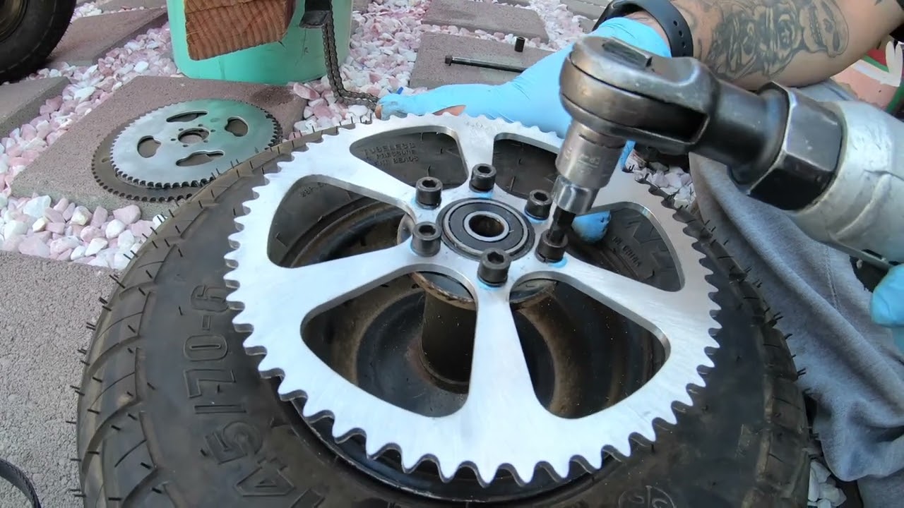 We upgraded our rear sprocket ⚙️ on our motovox predator 212