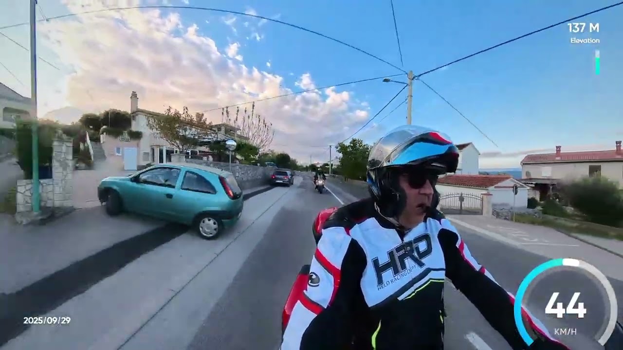 Tag 10; Teil 7, Kroatien Motorrad Tour; Magistrale;  Fähre Lopar bis Krk Stadt (Insta360 X4)