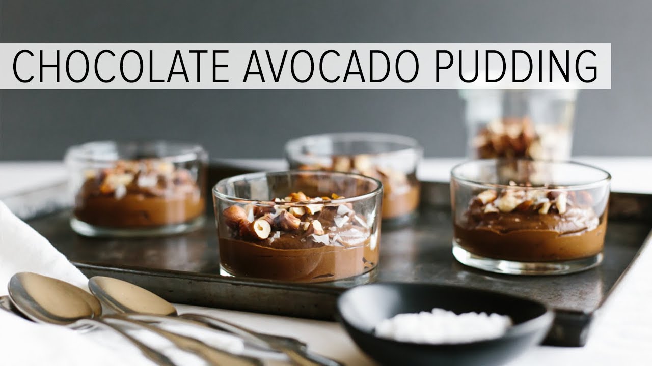 CHOCOLATE AVOCADO PUDDING | with hazelnuts + sea salt (vegan, paleo, low-carb)