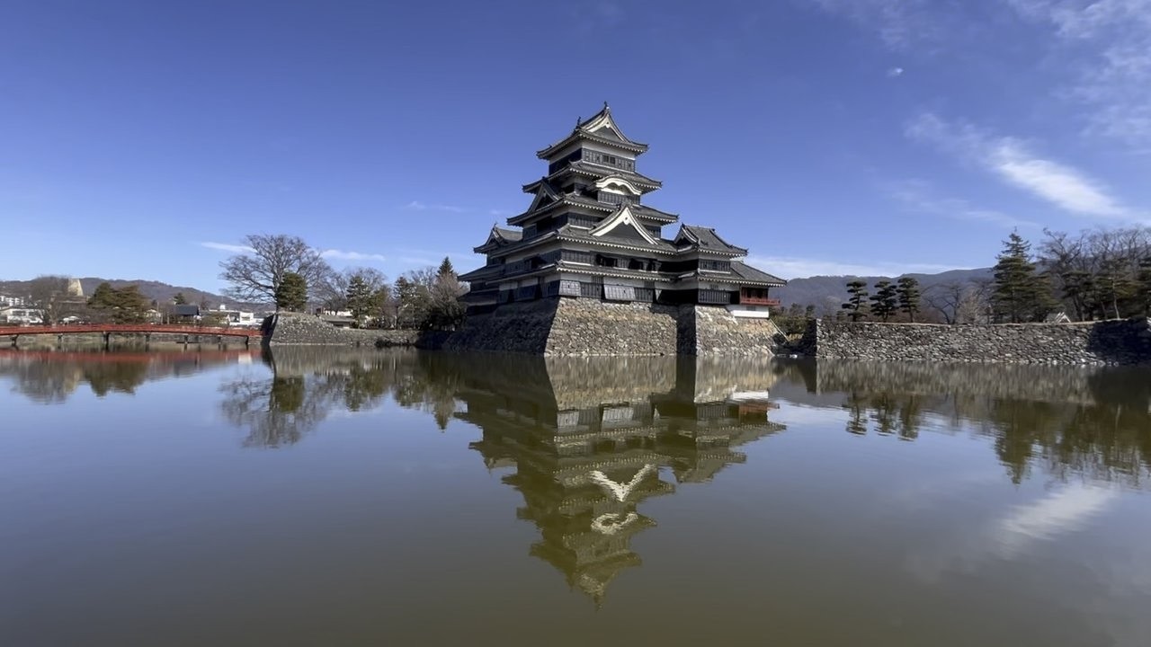 Winter at Matsumoto Castle｜静かな国宝 松本城