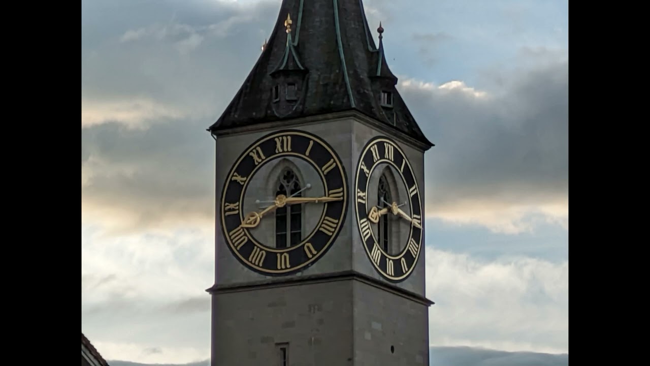 Zürich - Zusammenläuten zum Nationalfeiertag auf der Münsterbrücke