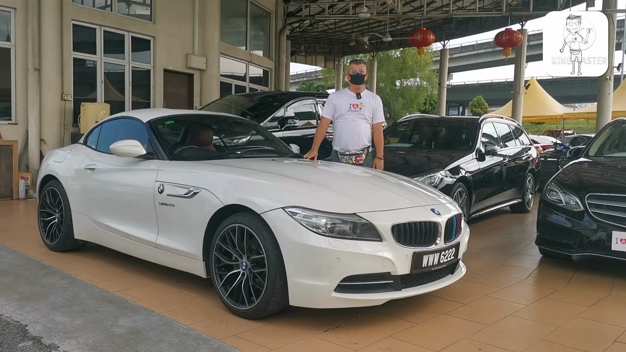 BMW Z4 masih cantik lagi....