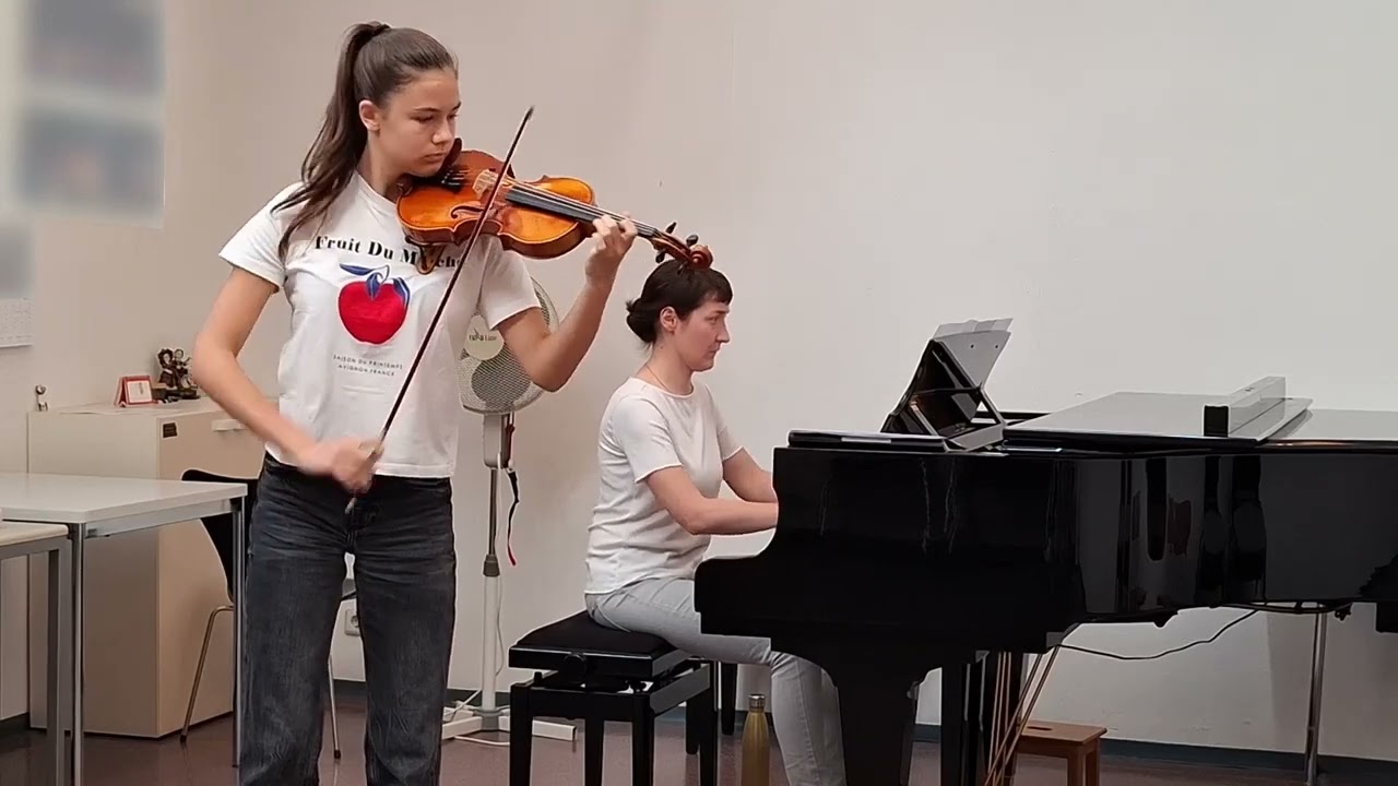 Viktoria Aurelia Höck plays Ernest Bloch, Nigun from Baal Shem, June 2025