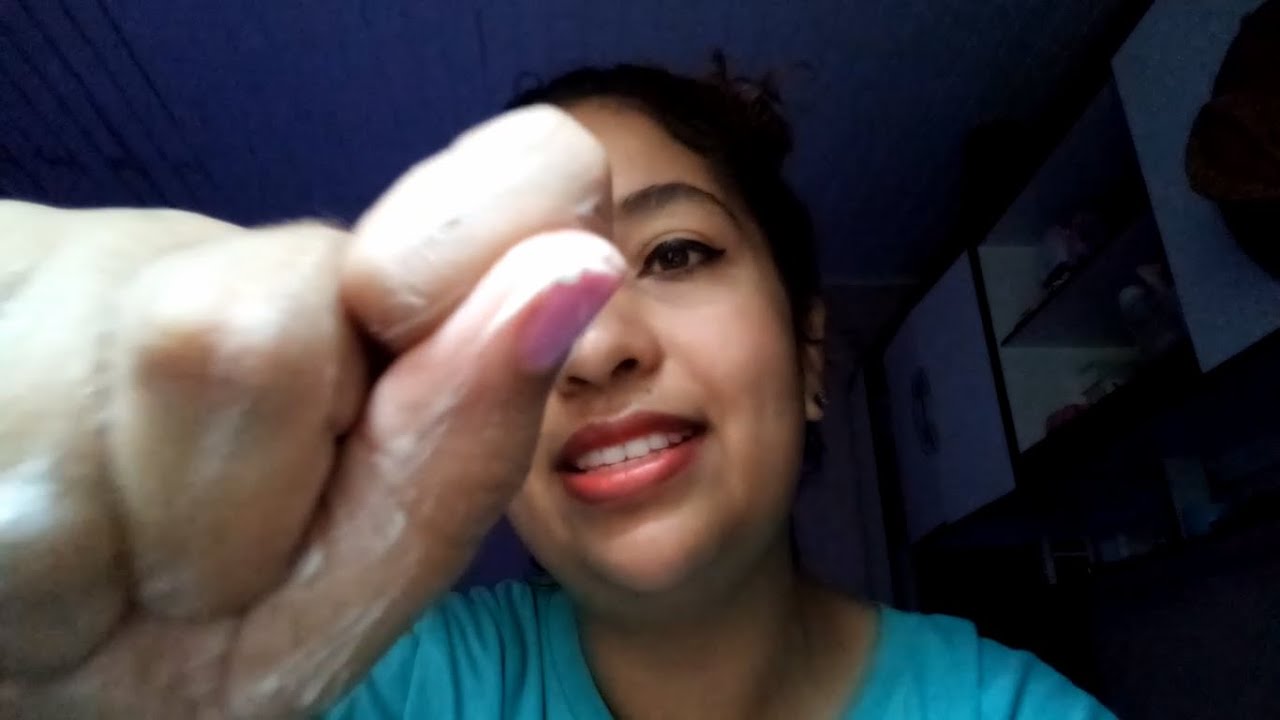 ASMR Reflexologia Podal e Massagem com creme nos pés, com riacho e música calma 🌙🌿