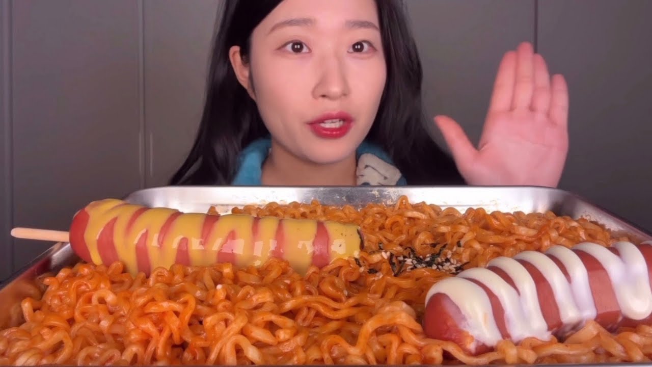 불닭볶음면과 소세지 먹방 MUKBANG ASMR