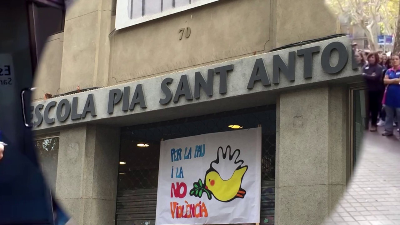 Clavells per la pau i la no violència