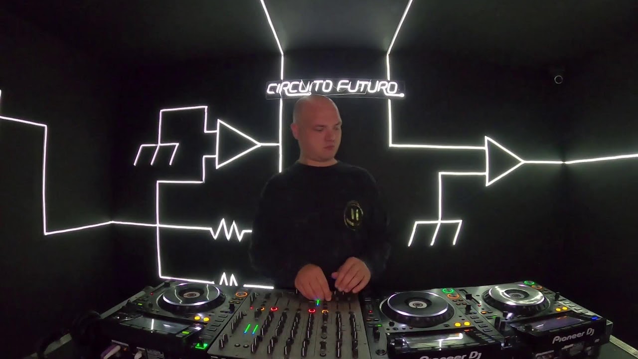 D.CARBONE en Circuito Futuro 5ta temporada