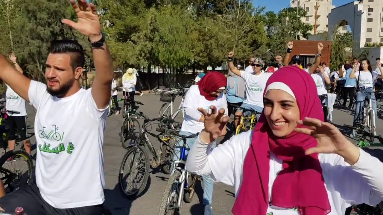 Palestinian Bicycling Revolution : Make A Difference
