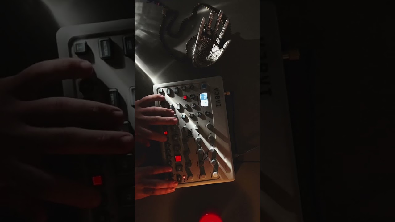 Sutarday JAM #groovebox #jam #modelcycles #modelsamples #experementalmusic