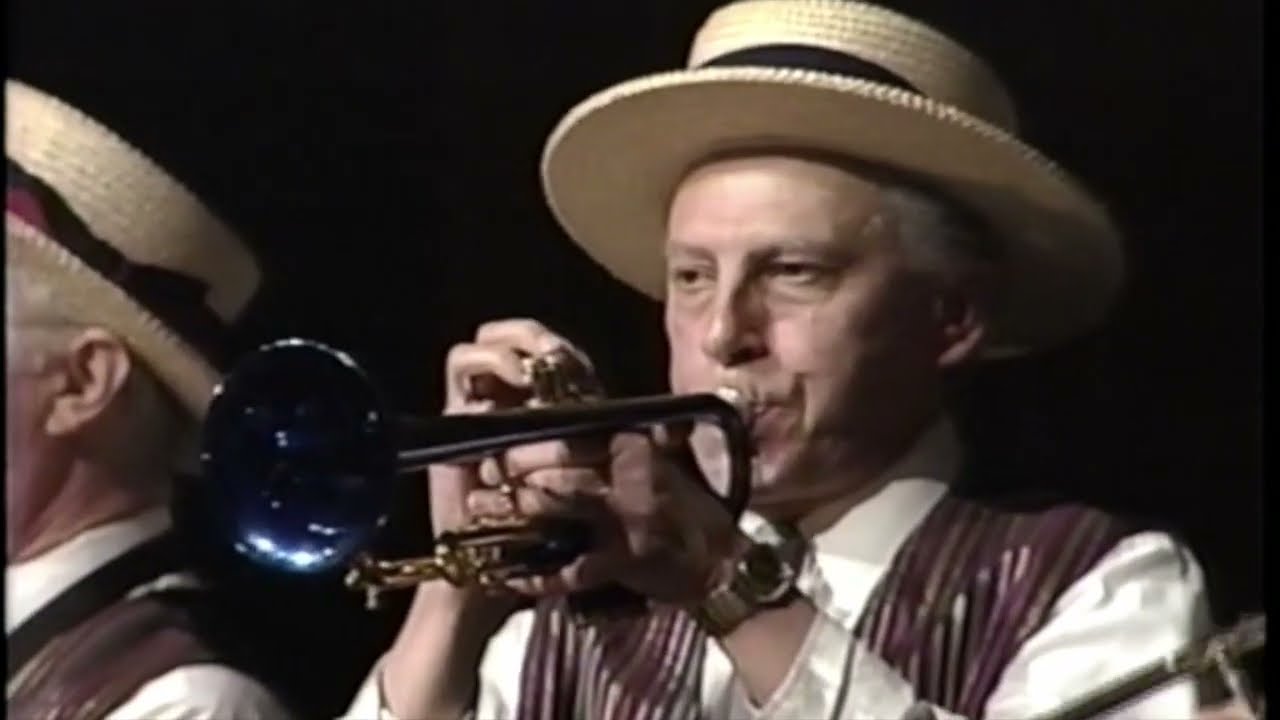 Lawrence Welk Dixieland Segment - Muskrat Ramble
