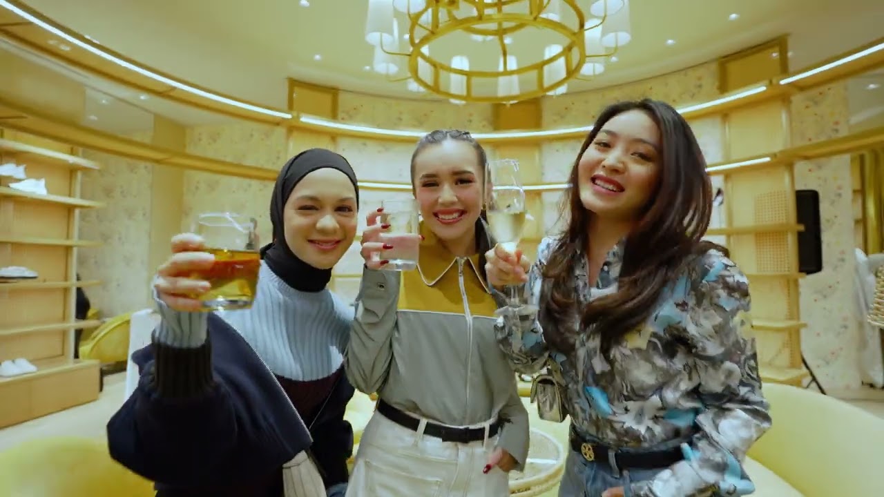 A Decade of Style: Tory Burch's 10th Anniversary Celebration in Indonesia