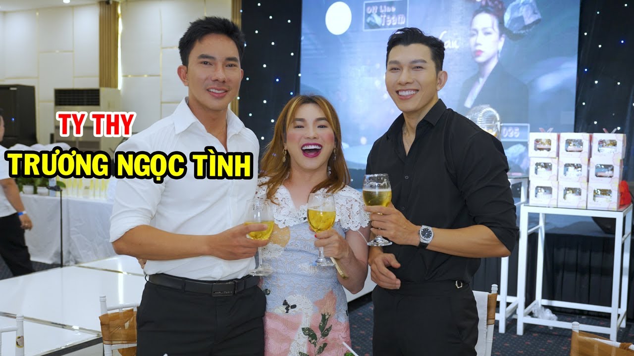 Ty Thy gặp si&ecirc;u mẫu Trương Ngọc T&igrave;nh - Ty Thy Vlog Gỏi đu đủ
