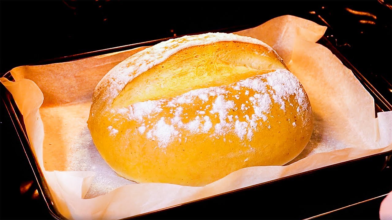 Wasser mit Mehl mischen und Brot bekommen. Das einfachste Brotrezept. Brot backen
