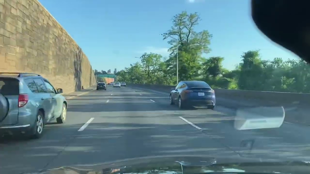 Driving on Major Deegan expressway from Bronx to Queens thru Triboro (RFK) Bridge || Uberian Tanvir