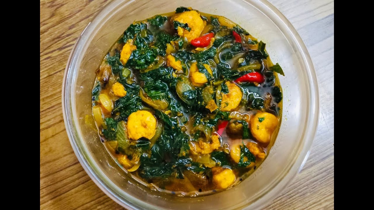 Chingri Mach Diye Pat Shak'er Jhol&mdash;Village Style Bengali Recipe | চিংড়ি মাছ দিয়ে পাট শাকের ঝোল